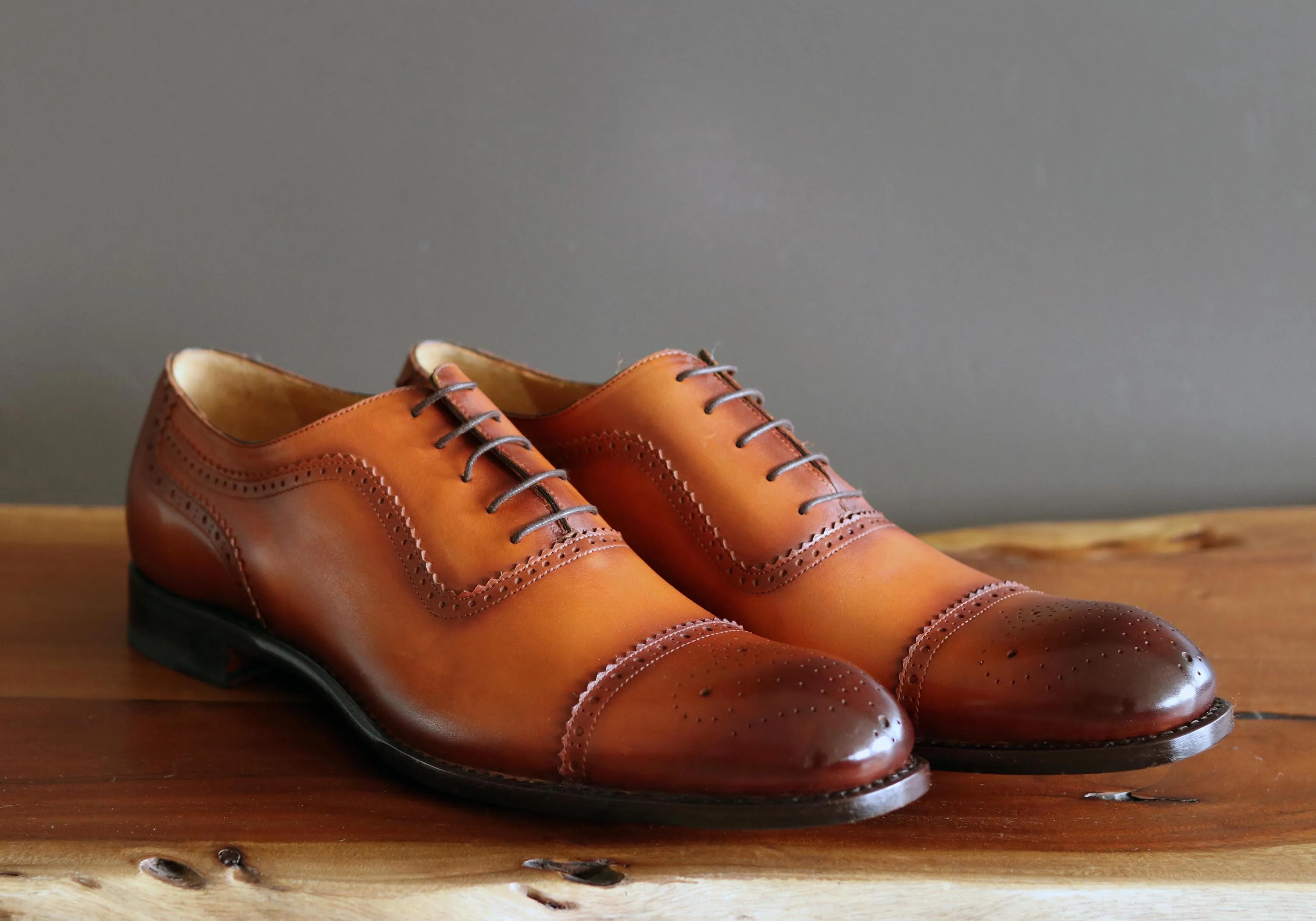 Gaelic Cap Toe Oxford Camel