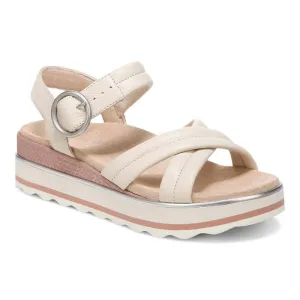 Womens Vionic Reyna in Cream